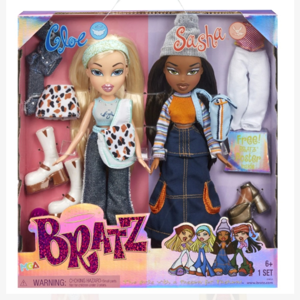 Chloe and Sasha Doll Set - Multicolor